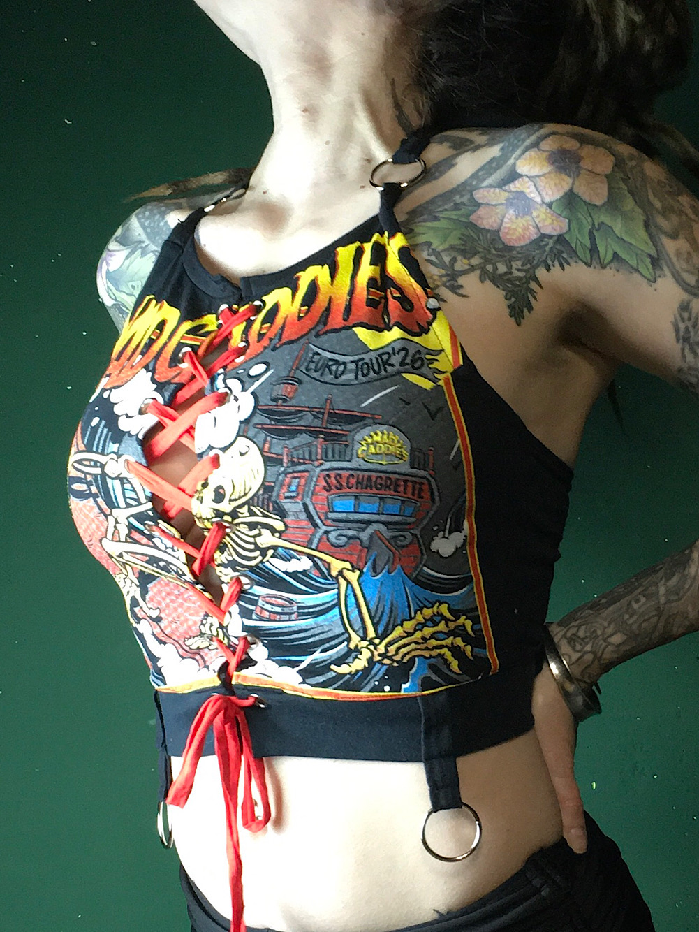 Tshirt mad caddies upcycled, lace up front